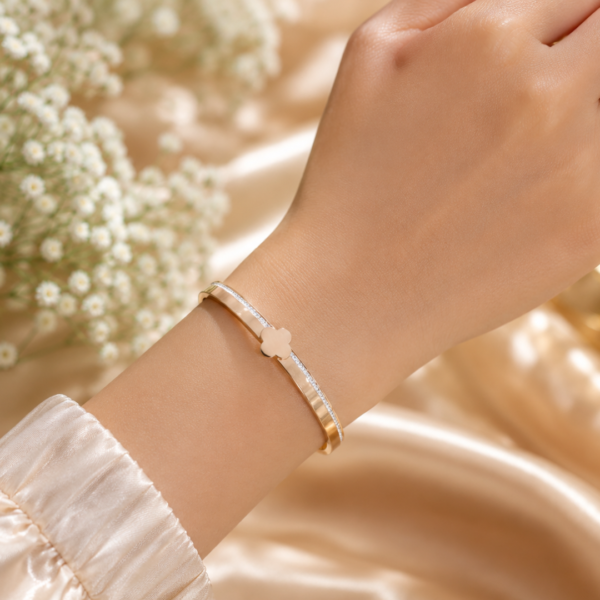 Untitled design (27) Elegant Clover Motif Crystal Gold Hinged Bangle Bracelet