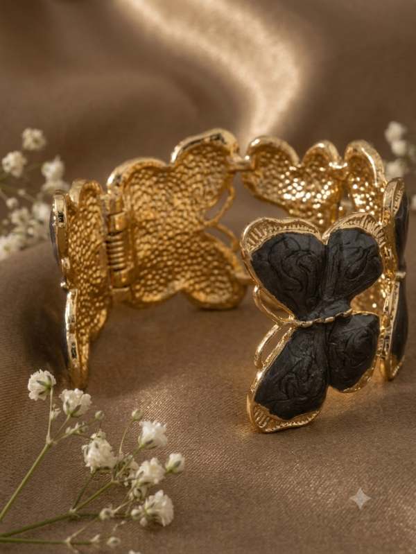 Gemini_Generated_Image_67cny967cny967cn Vintage Gold-Plated Butterfly Hinged Cuff Bracelet